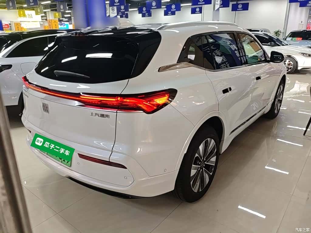 Buick E5, 2025 7