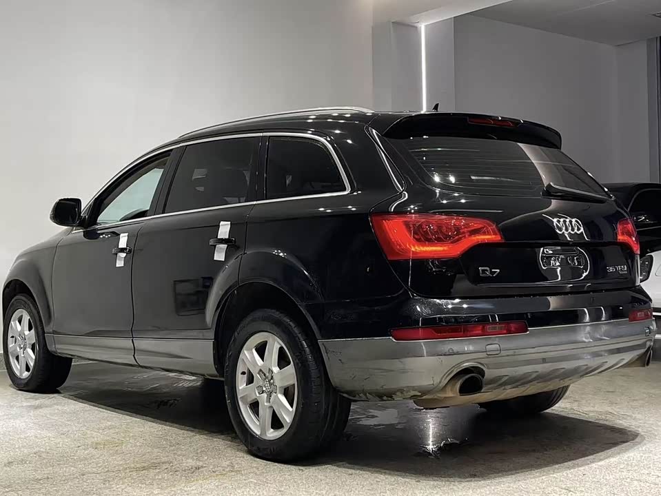 Audi Q7 Audi Q7