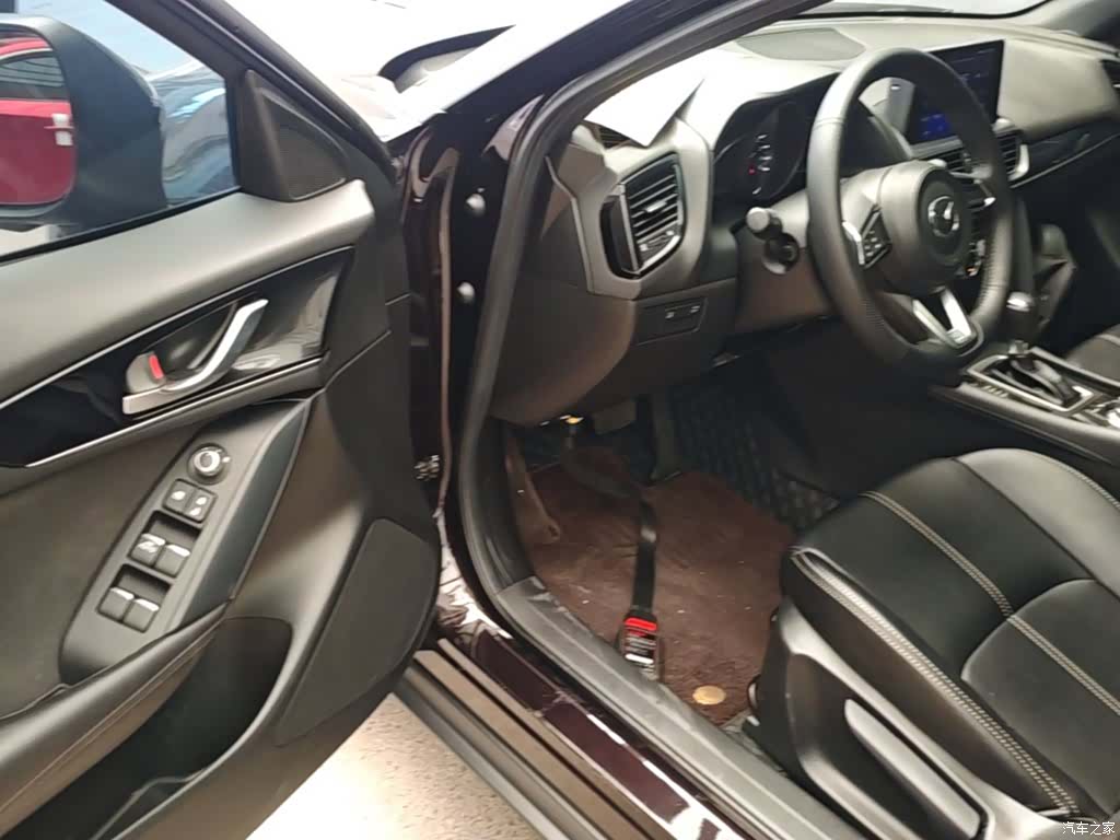 Mazda CX-4, 2020 16