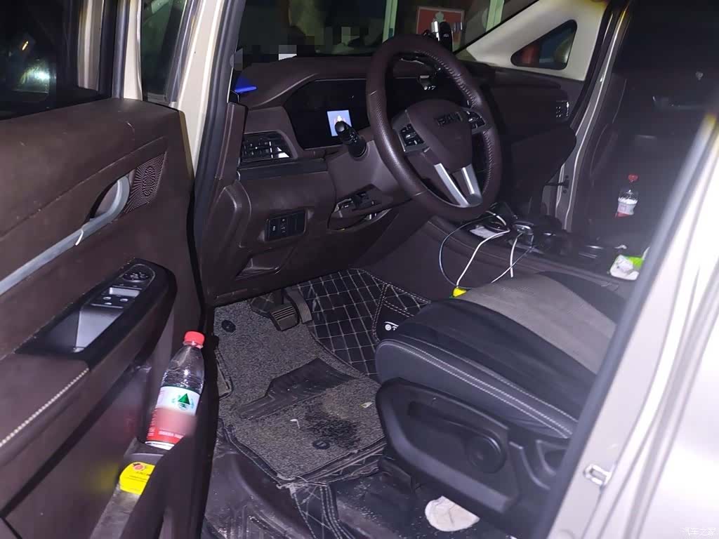 BAIC M7, 2024 14