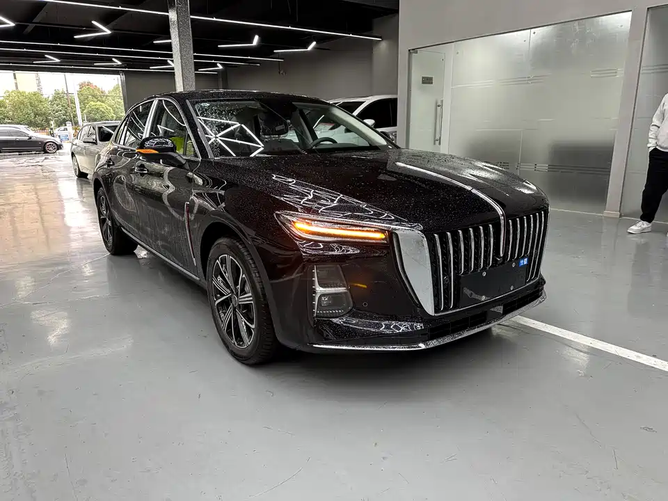 Hongqi H5 PHEV