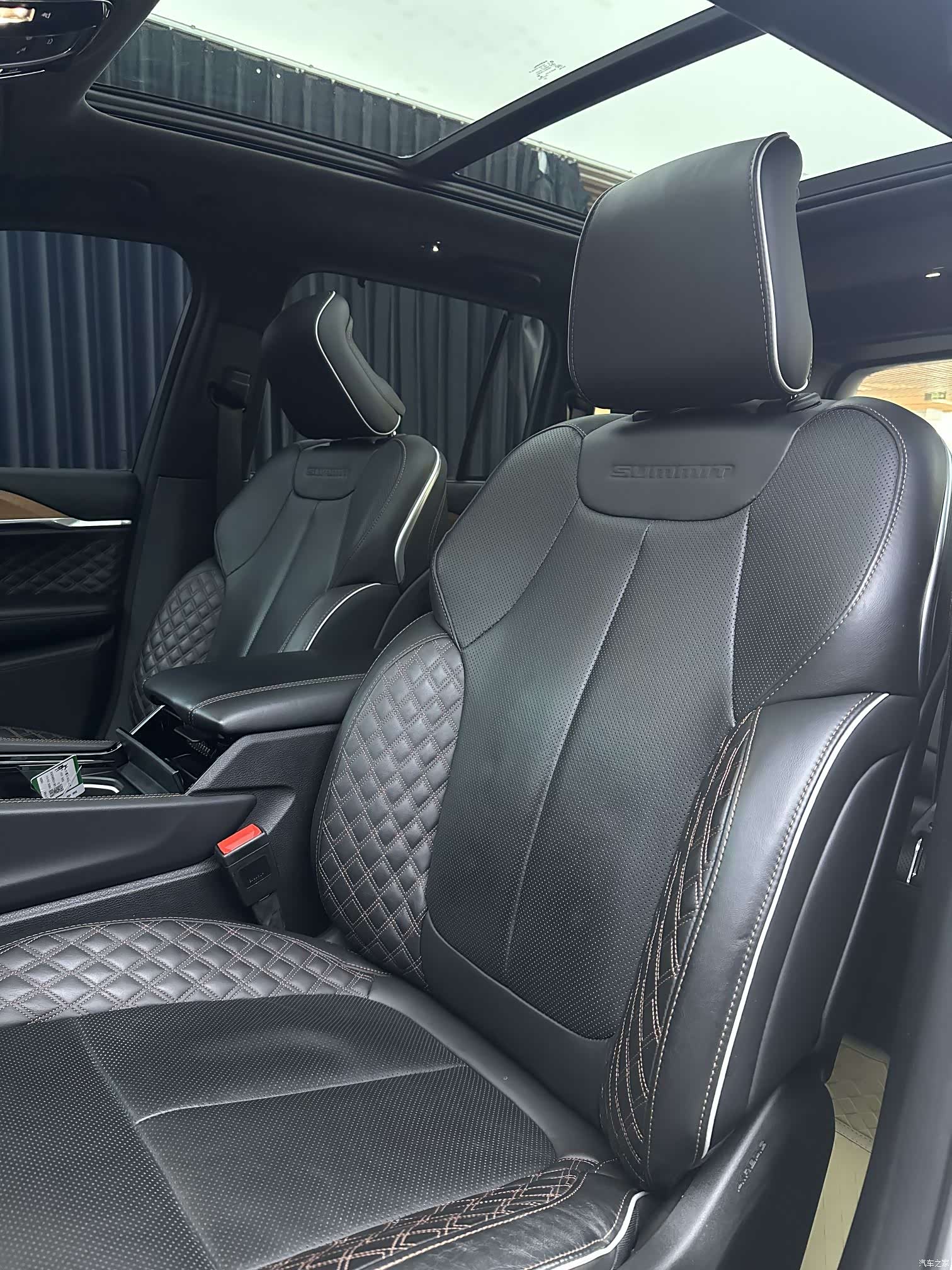 Jeep Grand Cherokee, 2023 13
