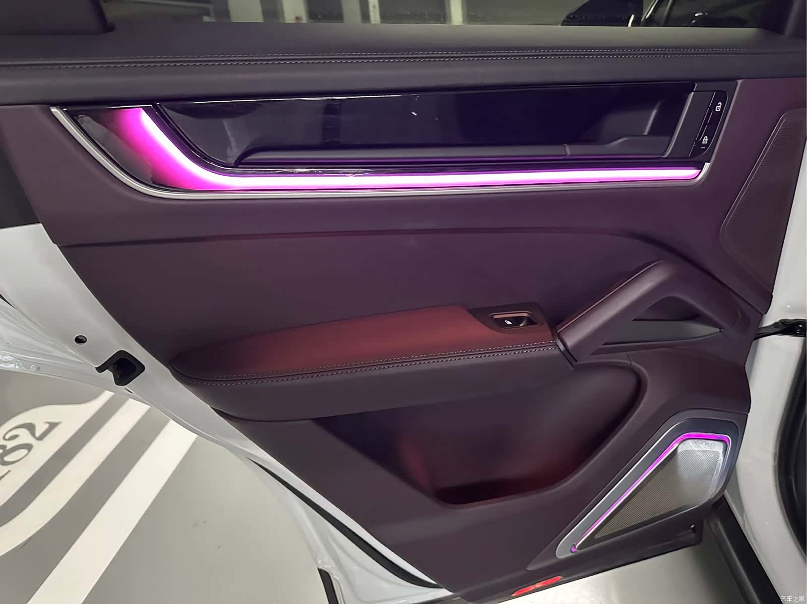 Porsche Cayenne, 2025 13
