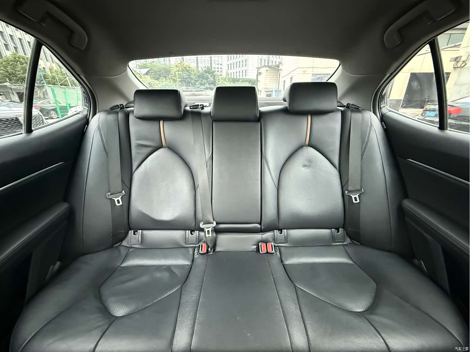 Toyota Camry, 2022 21