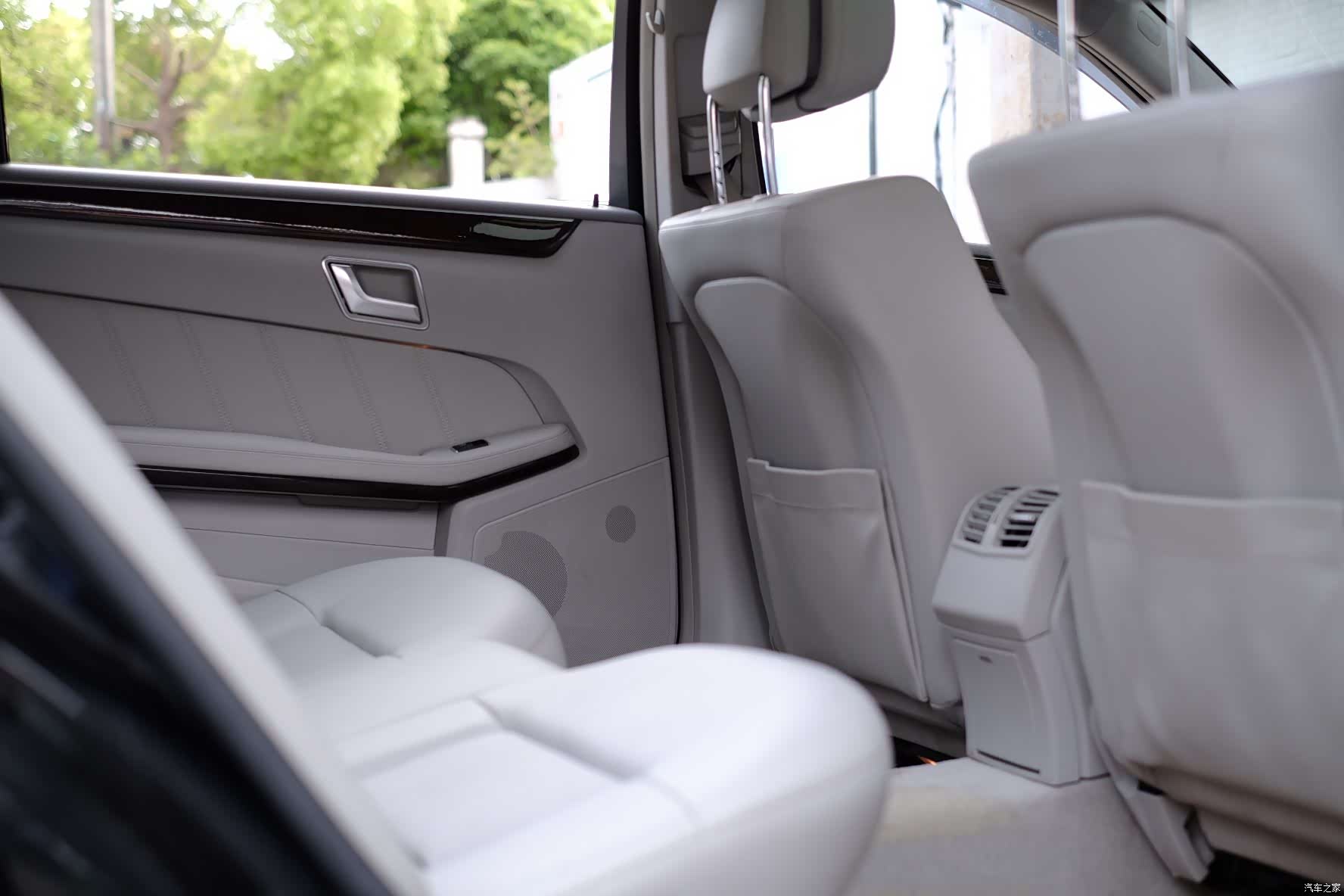 Mercedes-Benz E-Class, 2012 55