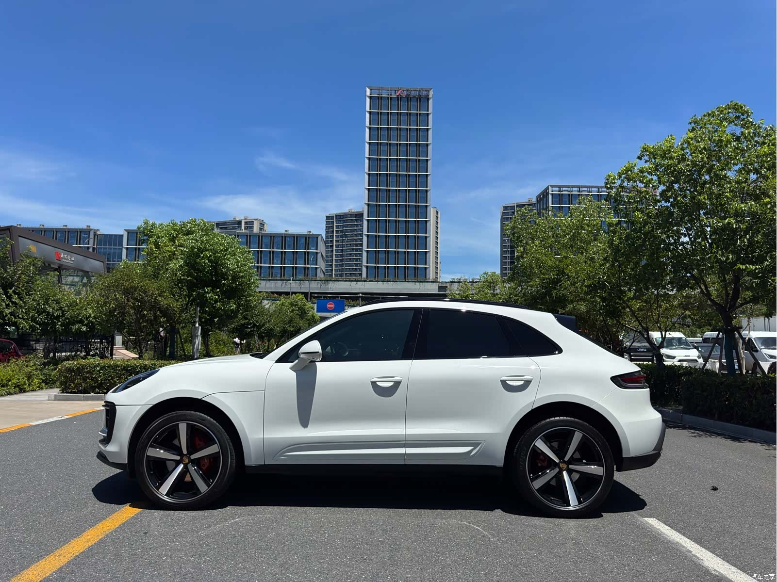 Porsche Macan, 2022 7