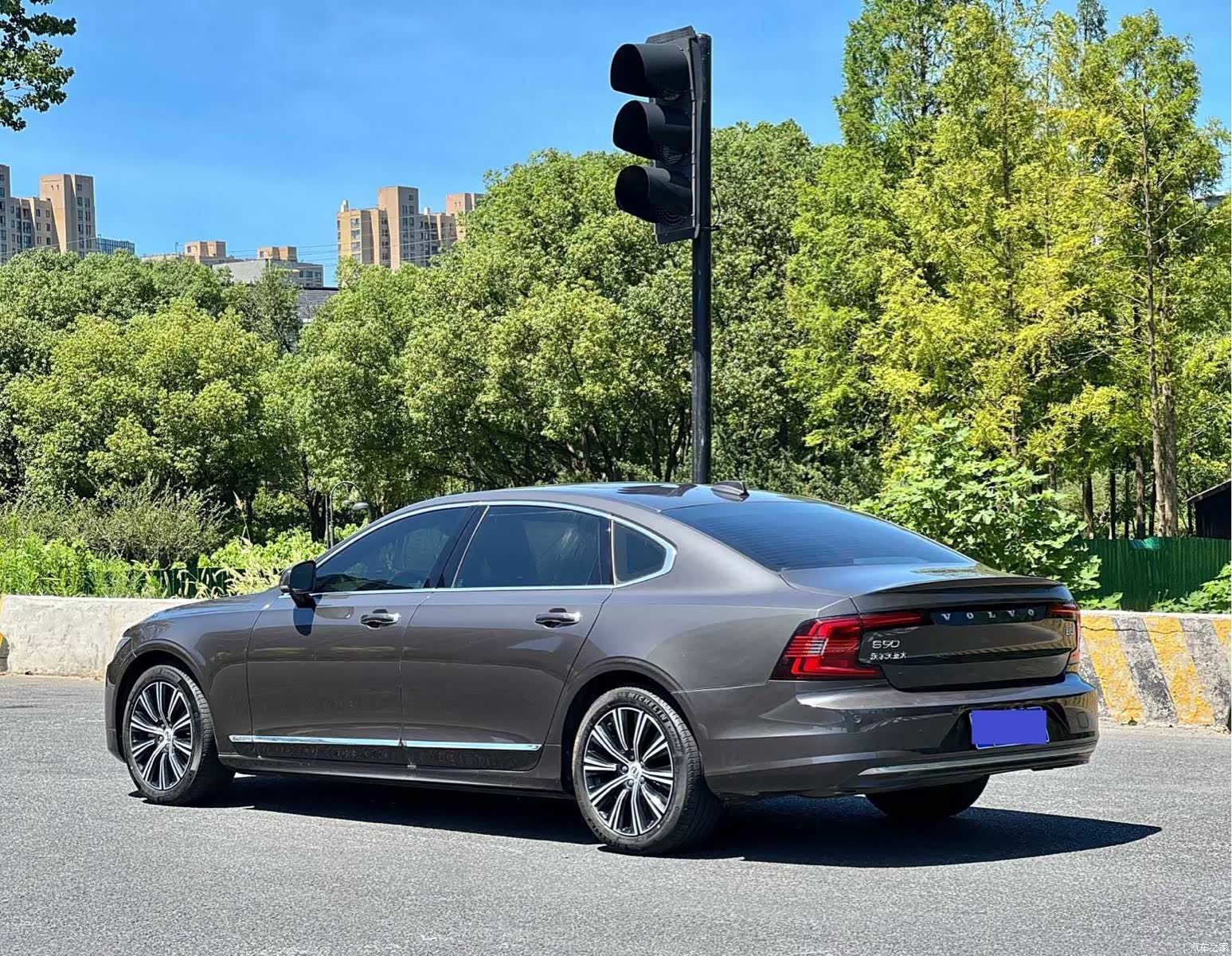 Volvo S90, 2022 4