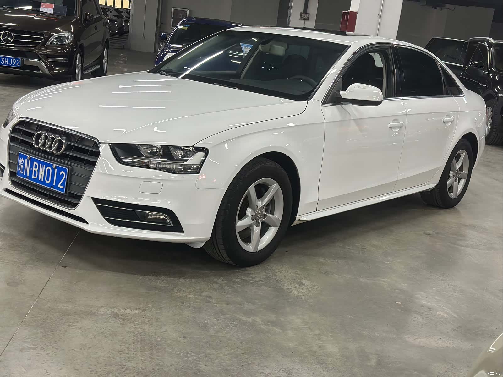 Audi A4L, 2014 1