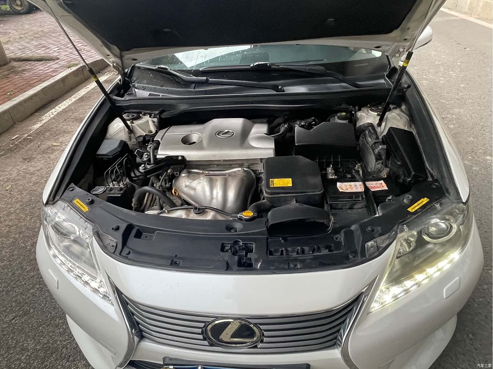 Lexus ES, 2015 16
