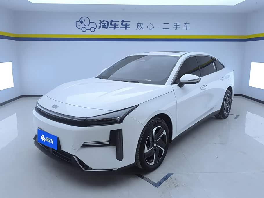Geely Galaxy L6