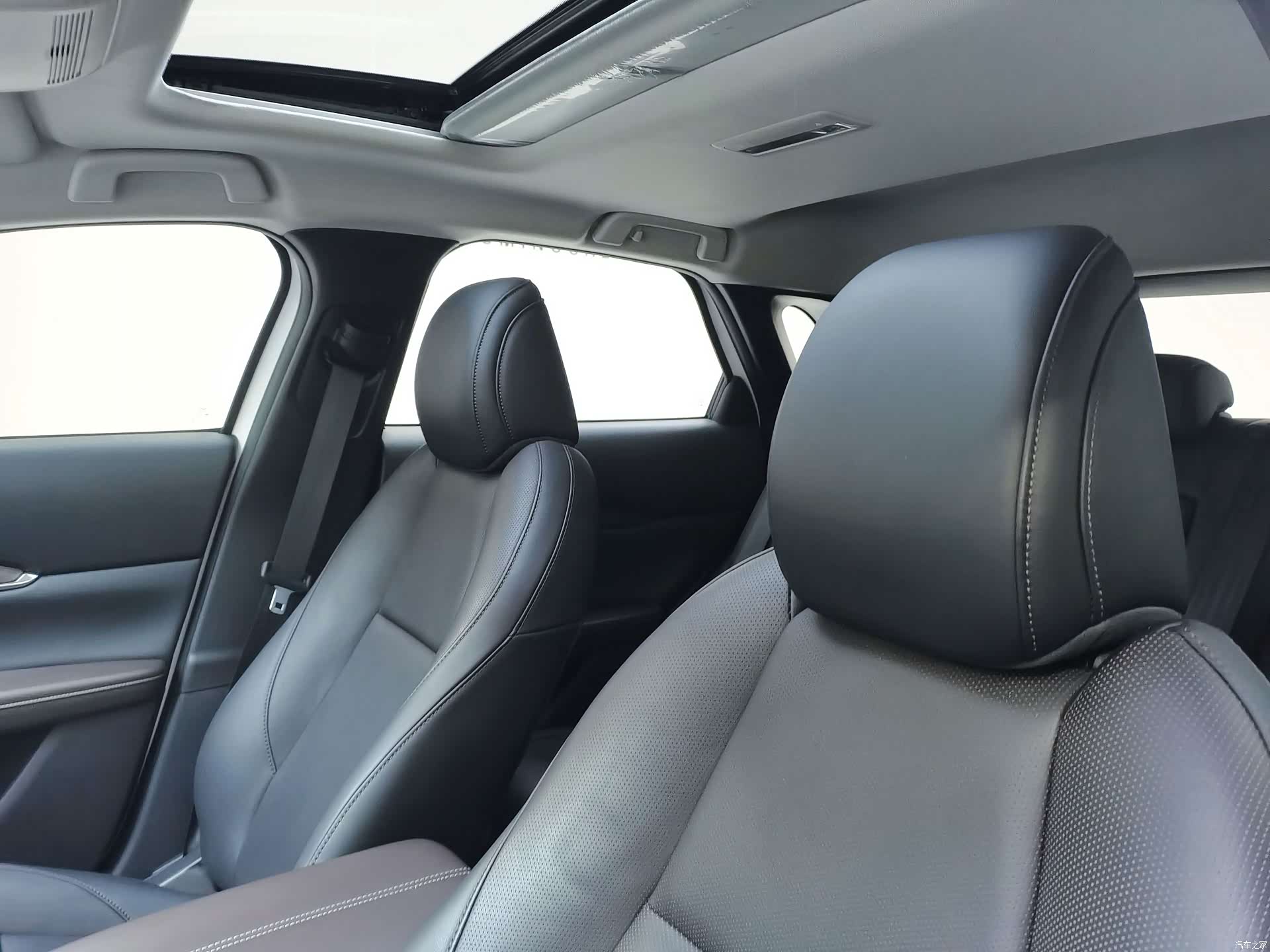 Mazda CX-30, 2021 6