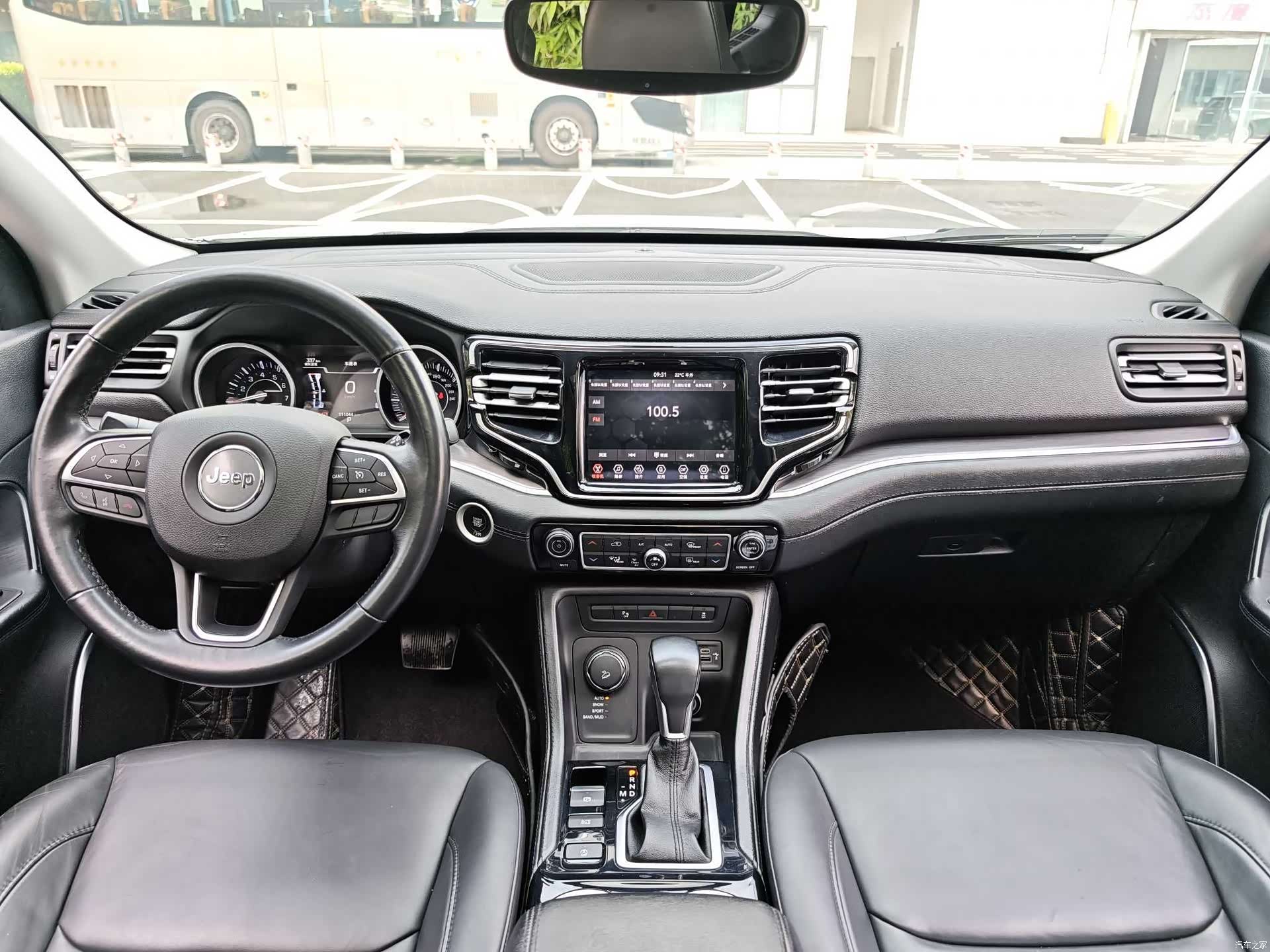 Jeep V, 2019 21