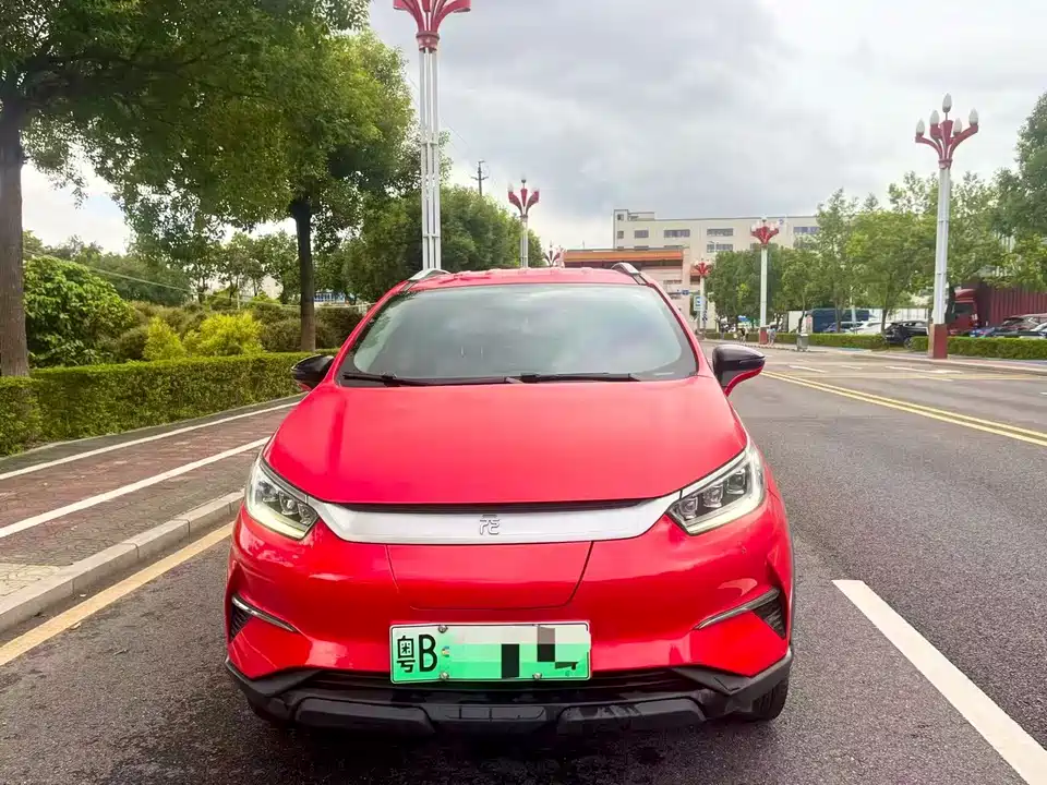 BYD Yuan Pro BYD Yuan Pro