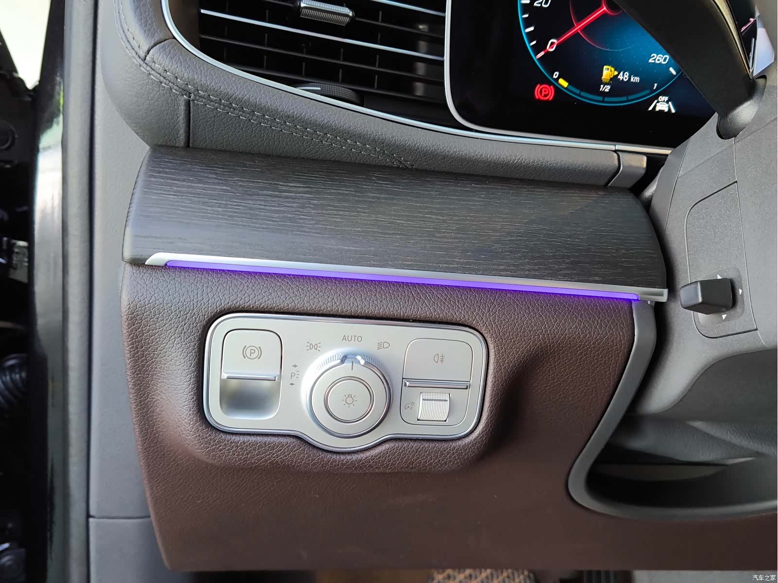 Mercedes-Benz GLS, 2021 23
