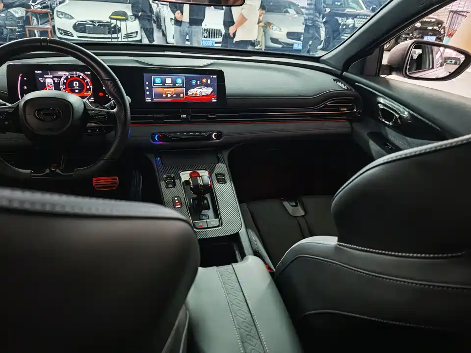 Trumpchi Shadow Leopard