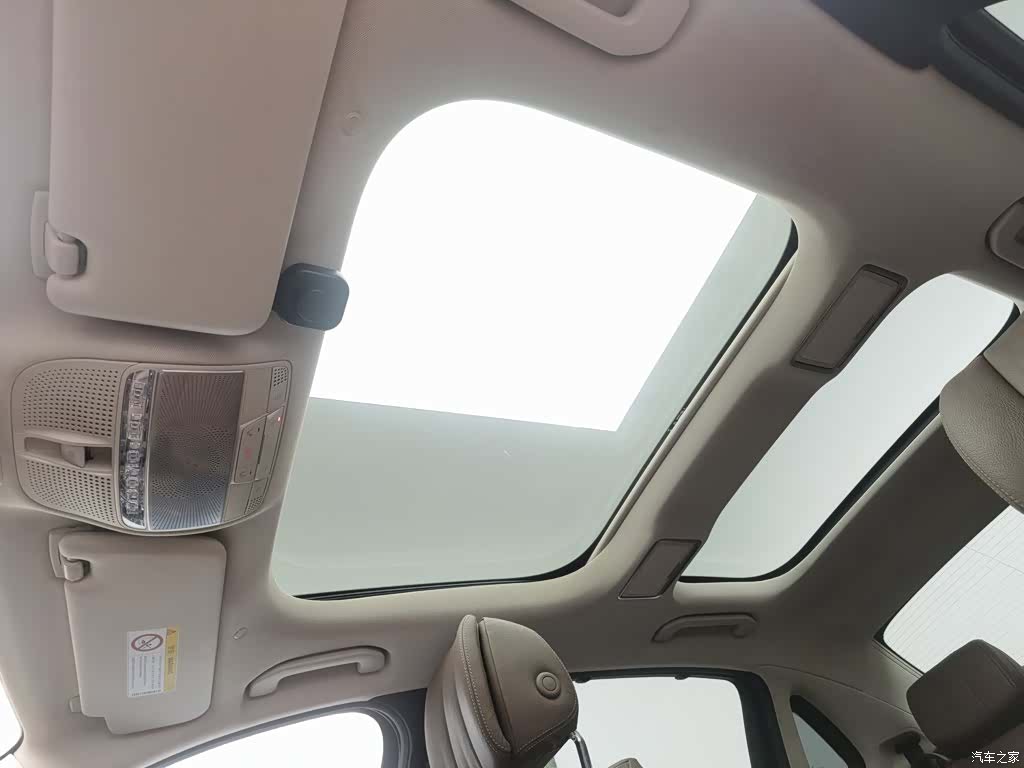 Mercedes-Benz E-Class, 2018 14
