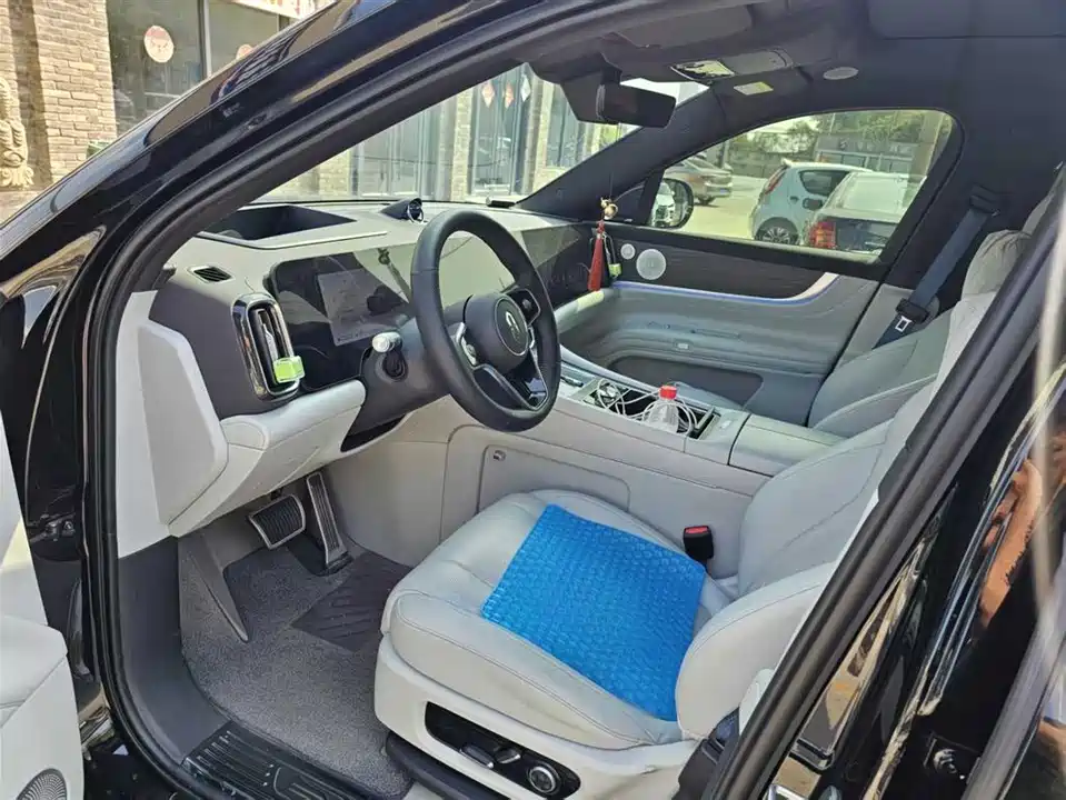 HarmonyOS Ask the world M9