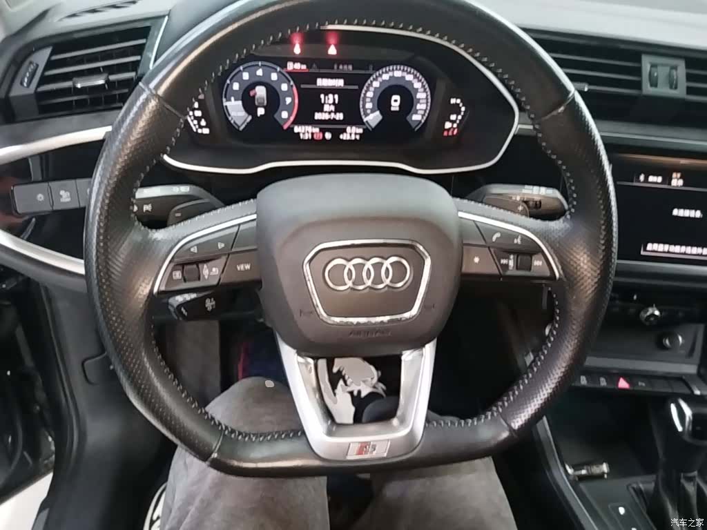 Audi Q3, 2023 7
