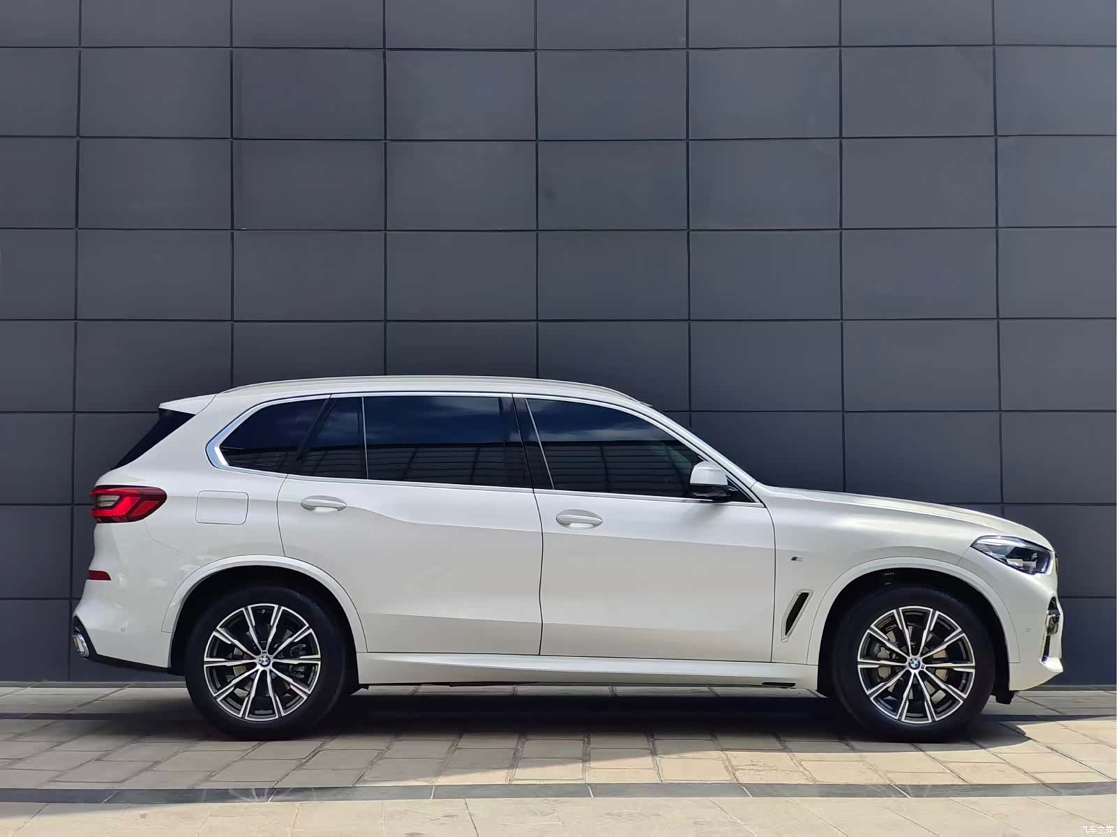 BMW X5, 2023 4