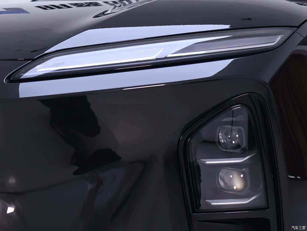 NIO ES6, 2025 4