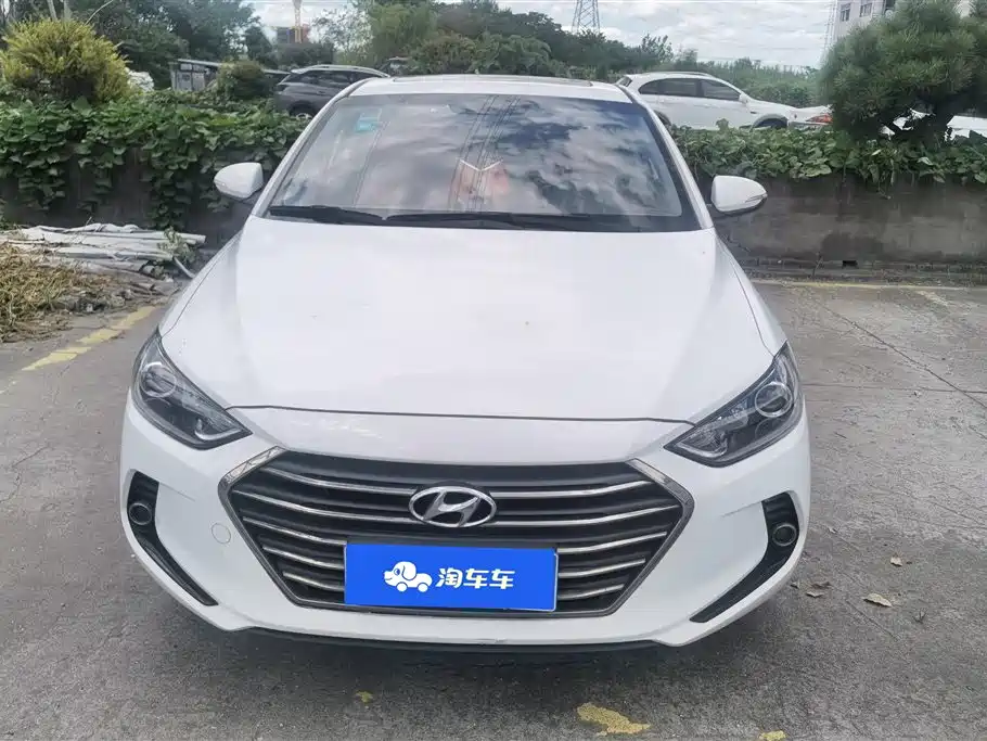 Hyundai Lead
