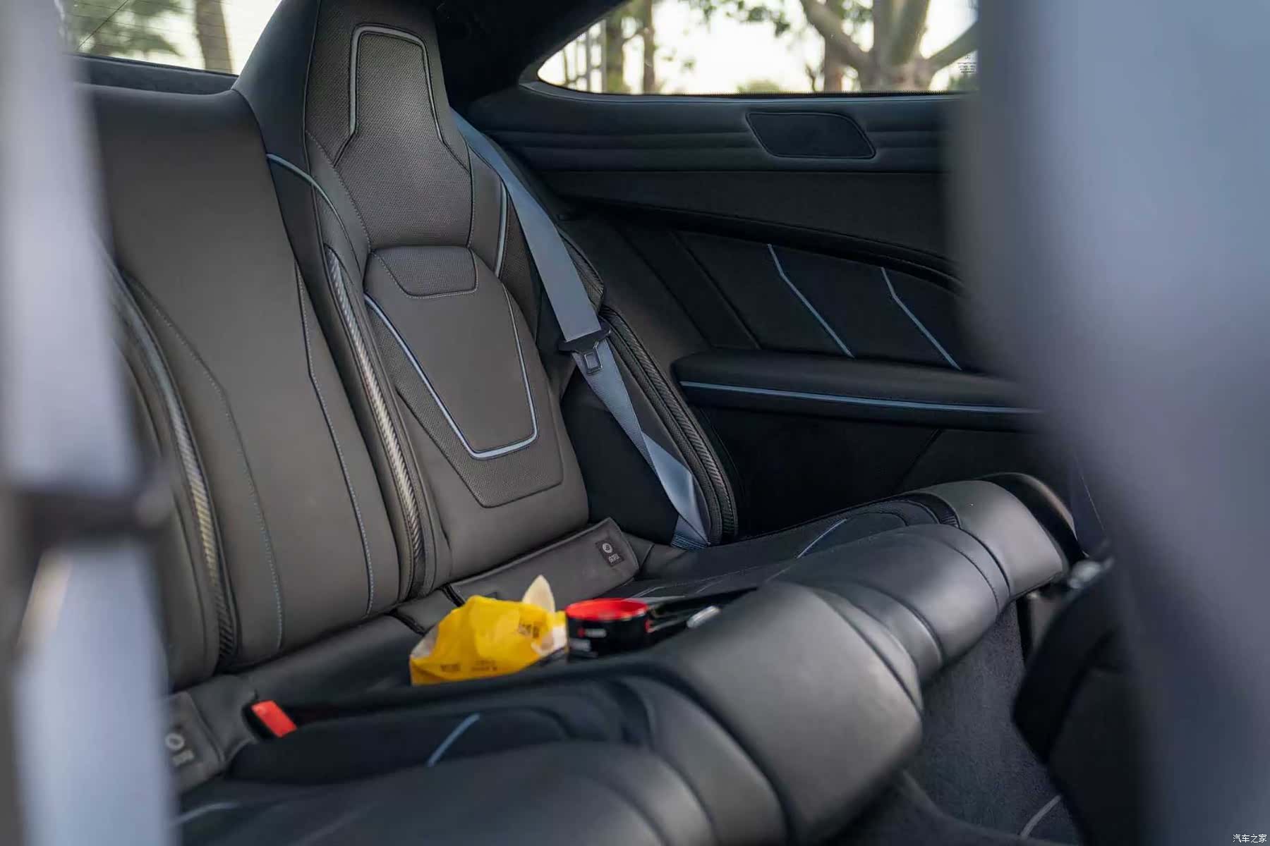 Mercedes-Benz C-Class, 2013 16