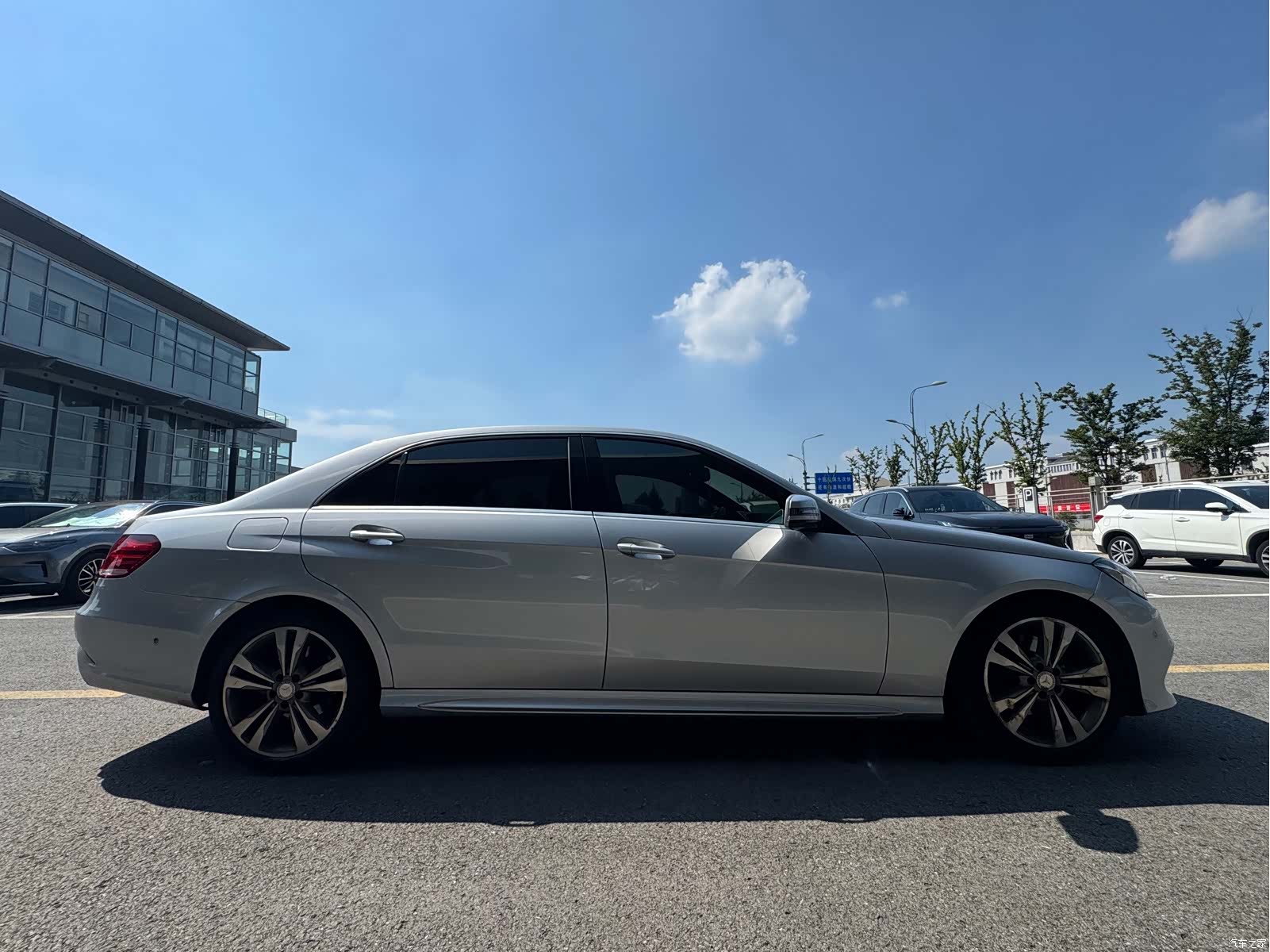 Mercedes-Benz E-Class, 2014 все фото