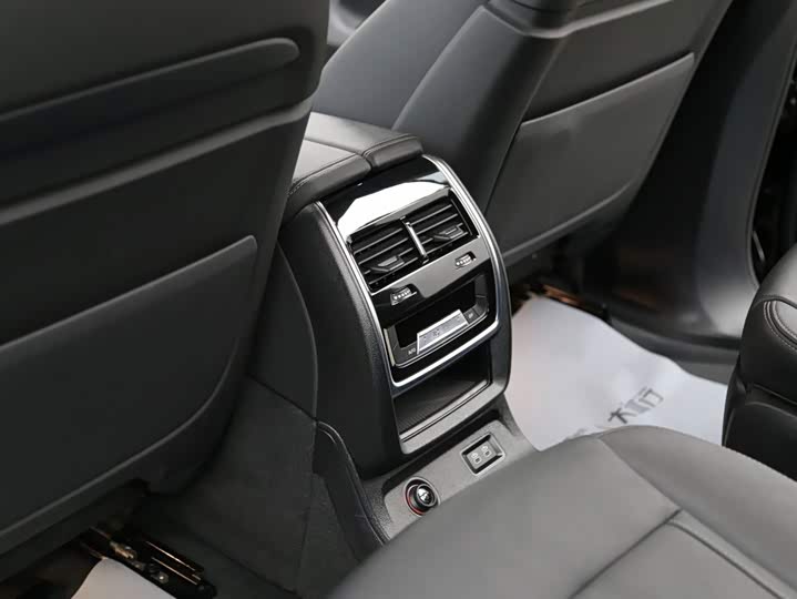 BMW X7 2020 xDrive40i Leading hao hua tao zhuang