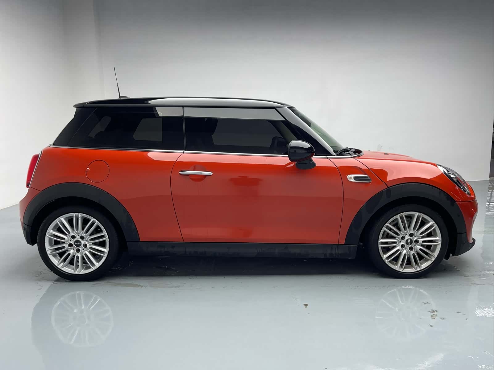 Mini Cooper, 2019 4