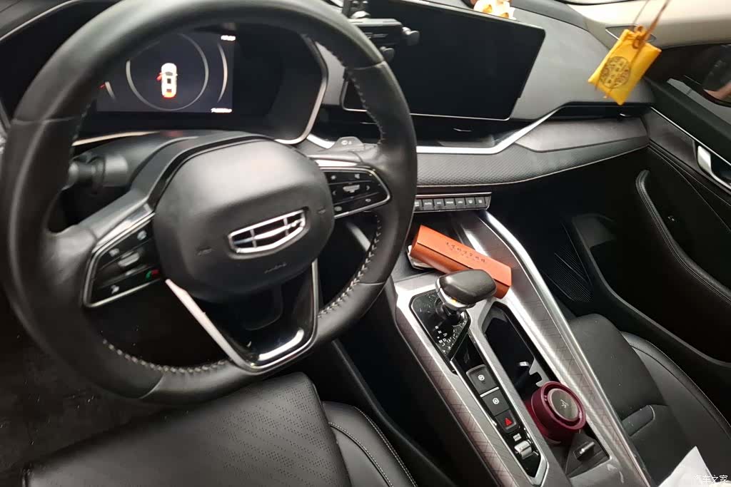 Geely Preface, 2021 12