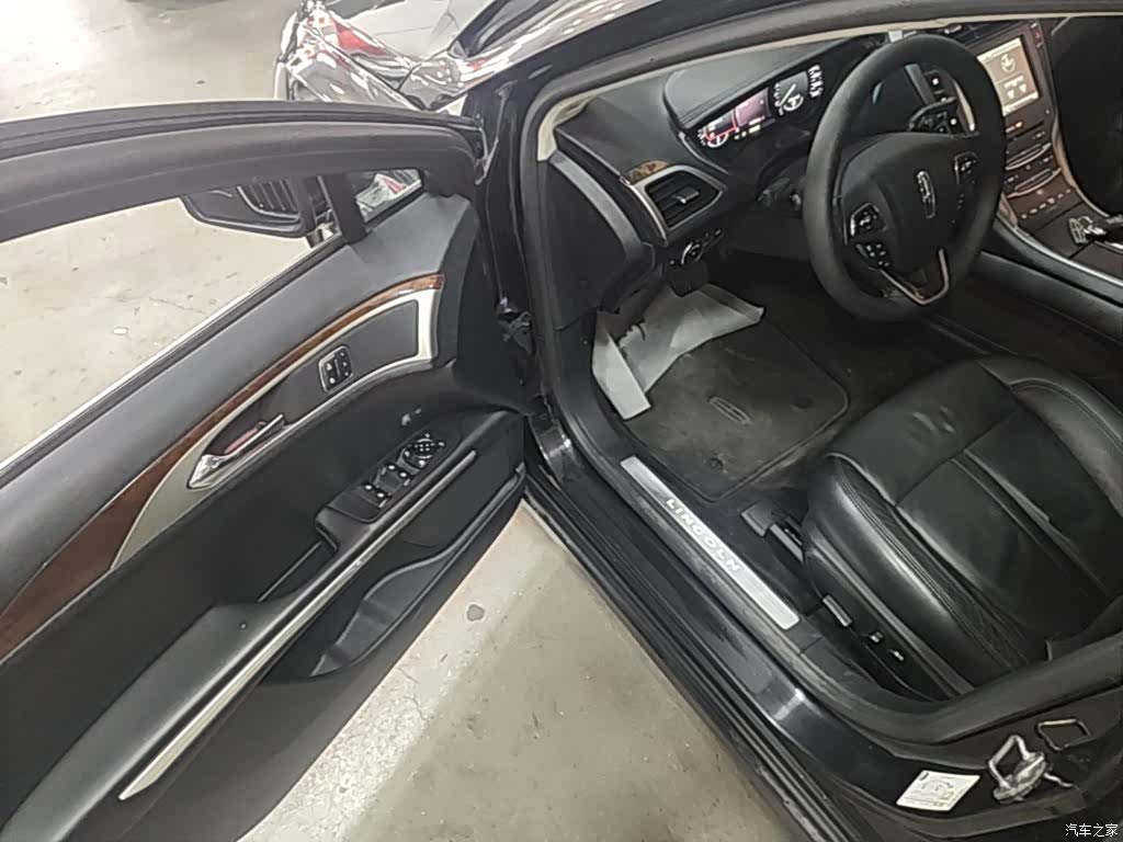 Lincoln MKZ, 2016 16
