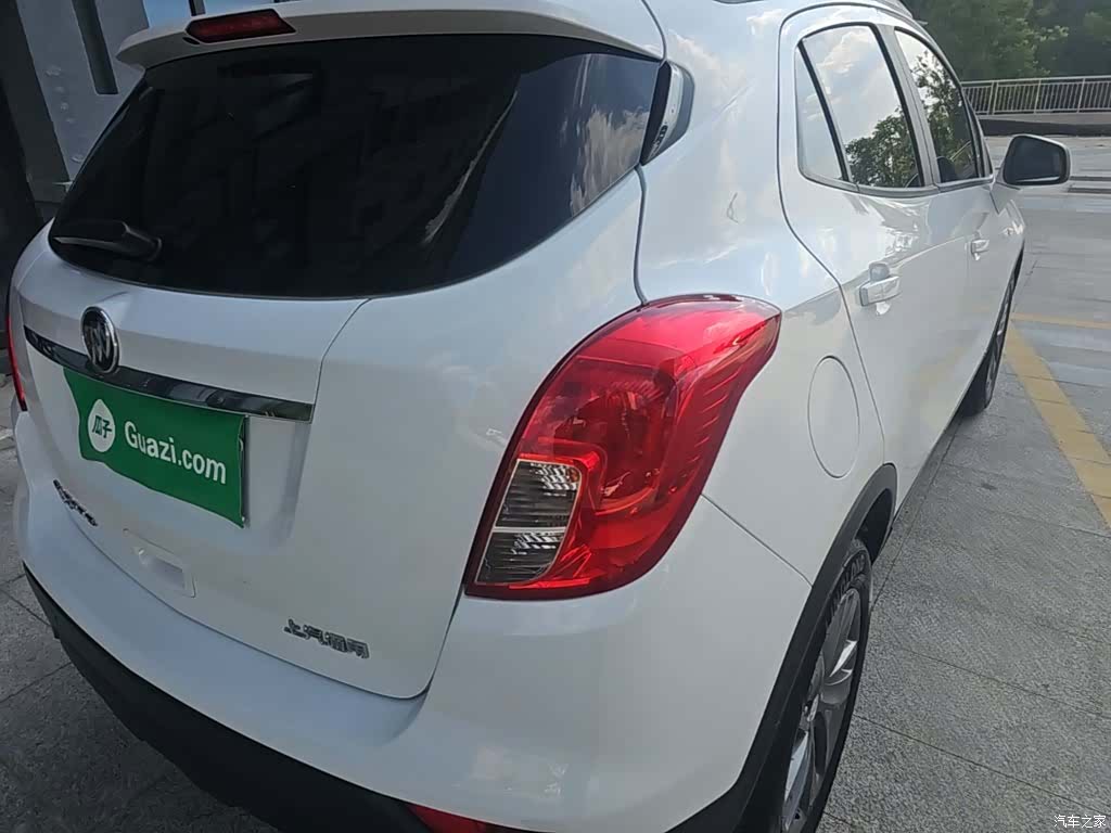 Buick Encore, 2016 8