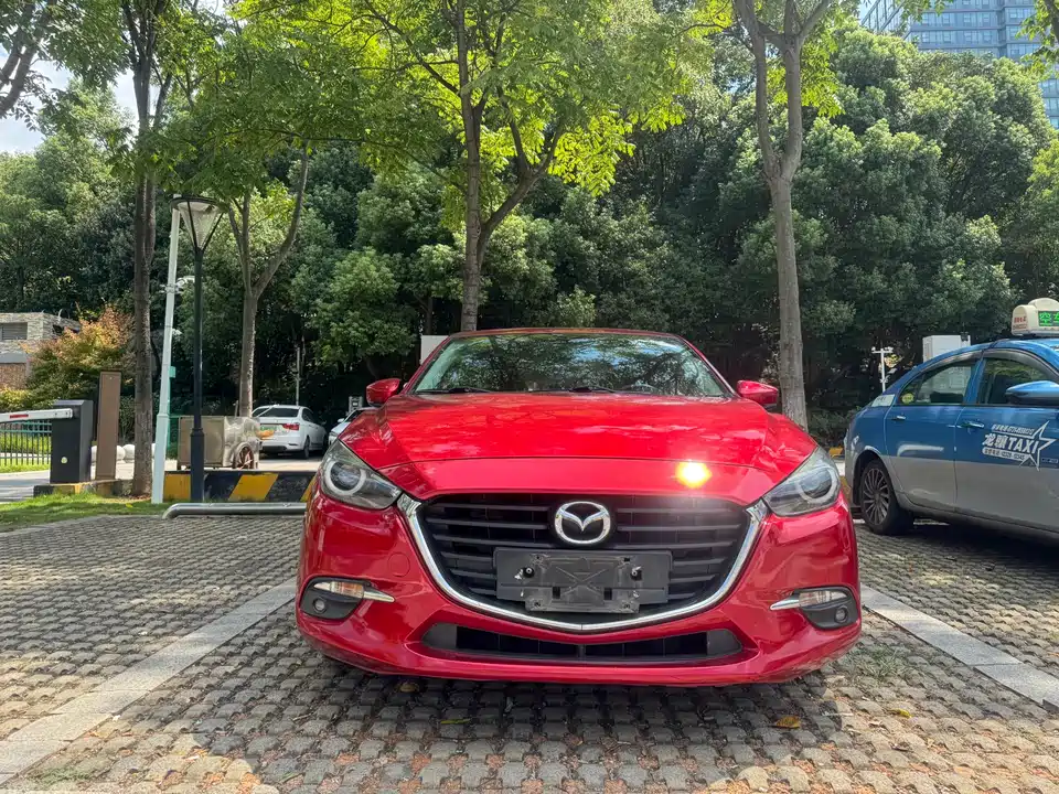 Mazda 3 Angkesaila