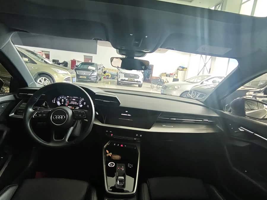 Audi A3 2023, фото 15