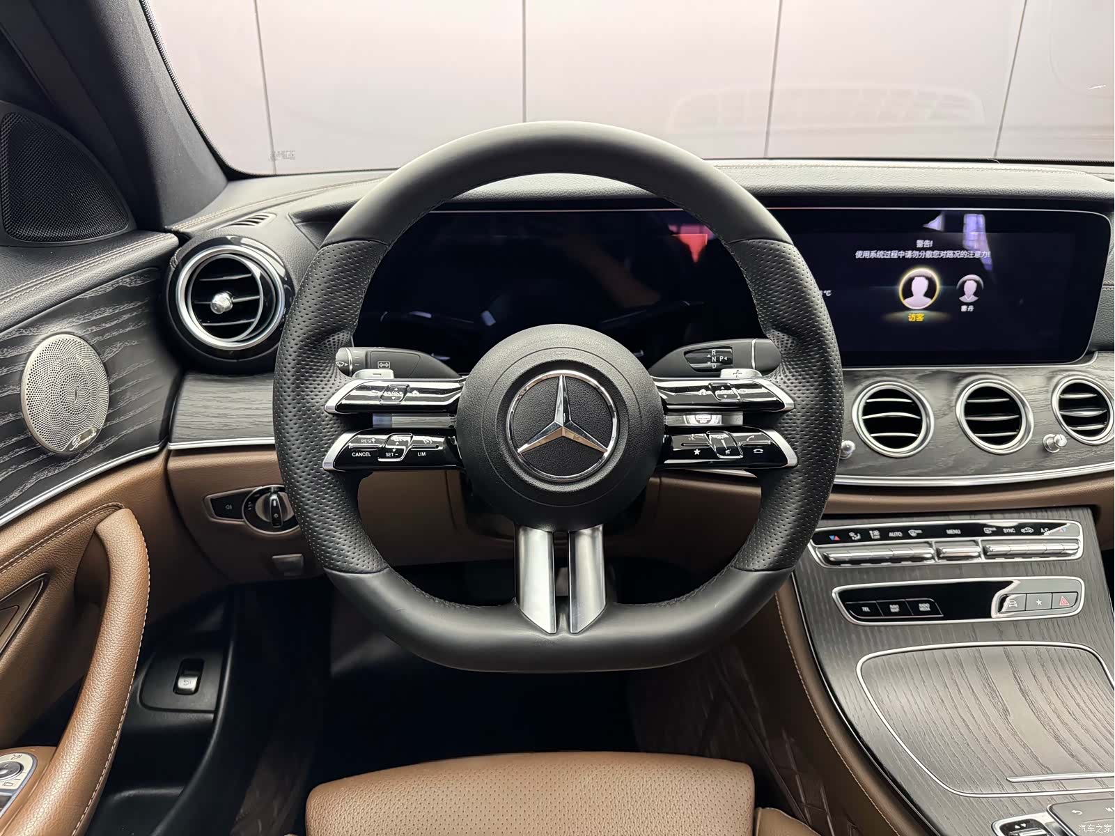 Mercedes-Benz E-Class, 2022 6