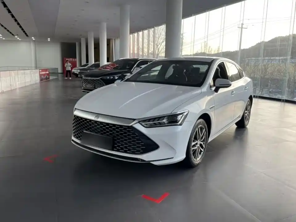 BYD Yuan Pro BYD Yuan Pro
