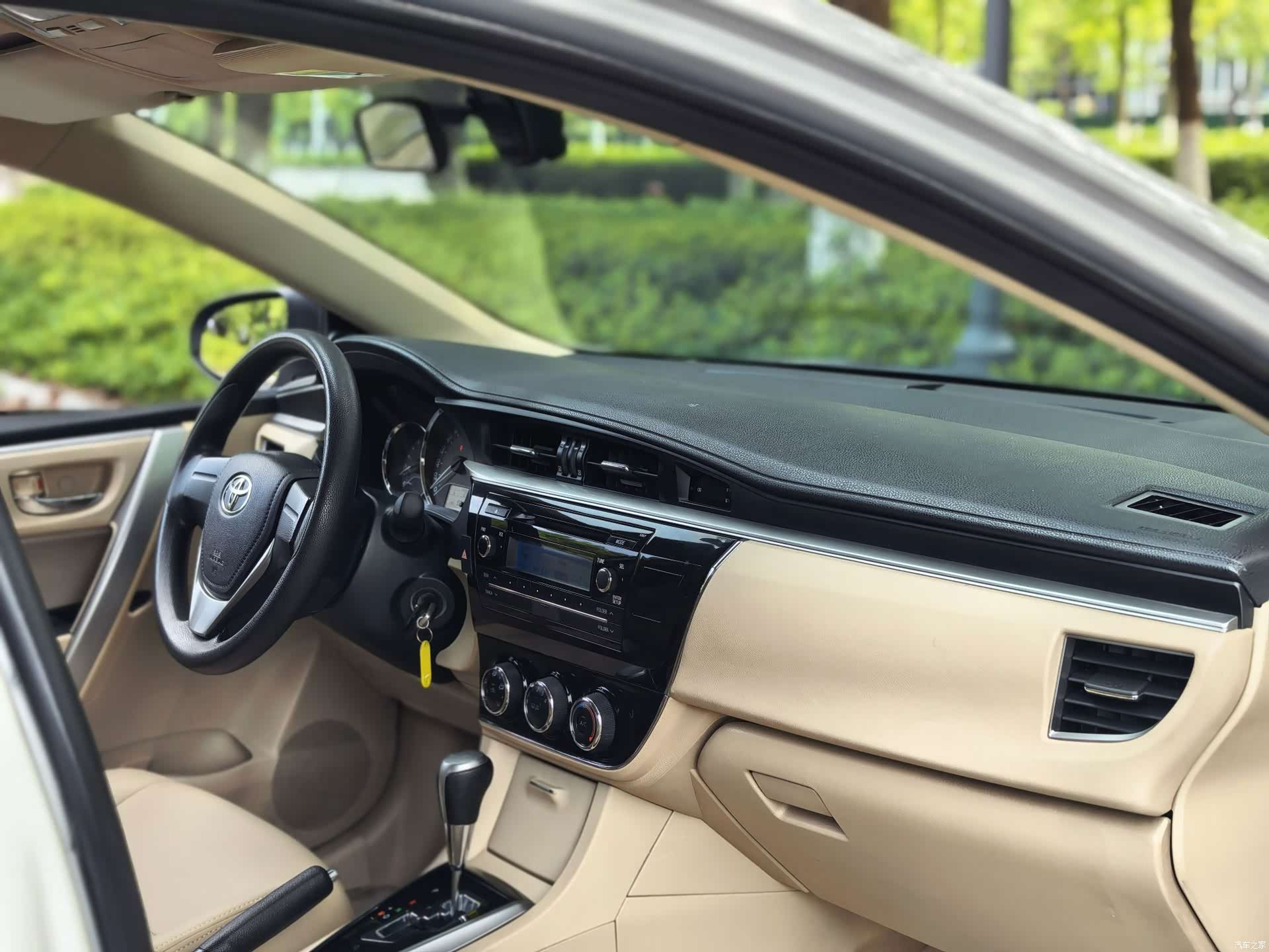 Toyota Corolla, 2014 23
