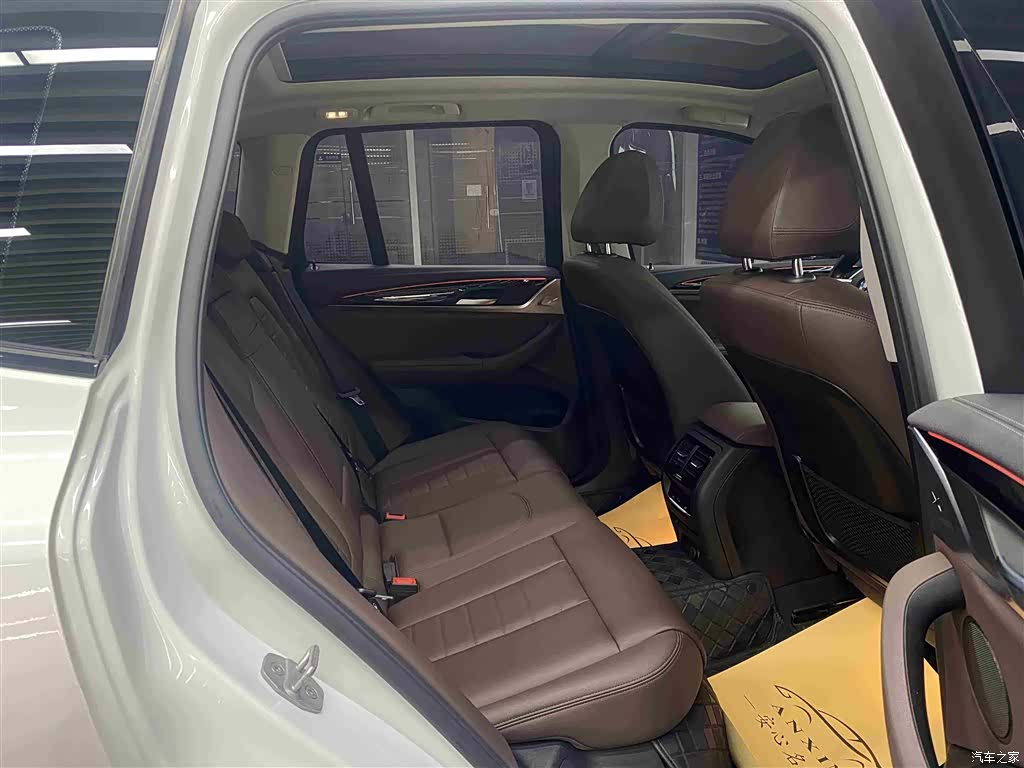 BMW X3, 2019 11