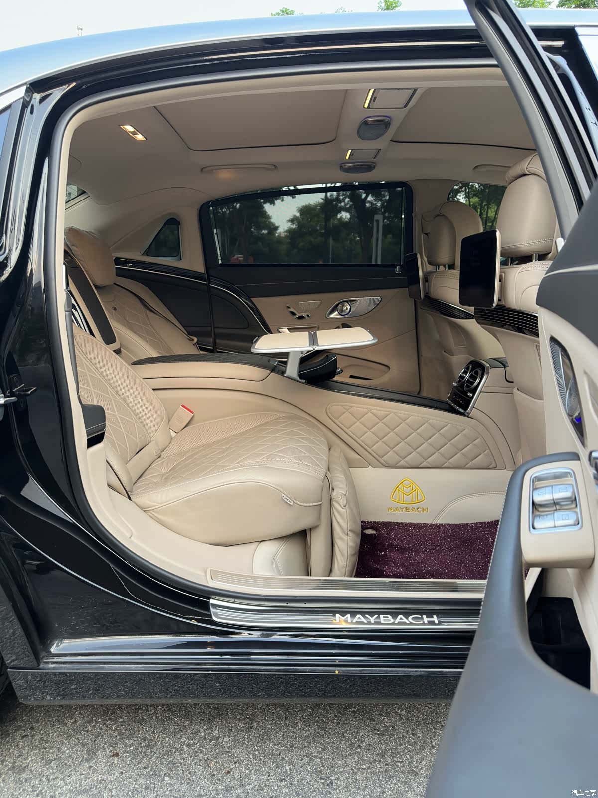 Maybach S-Class, 2019 16