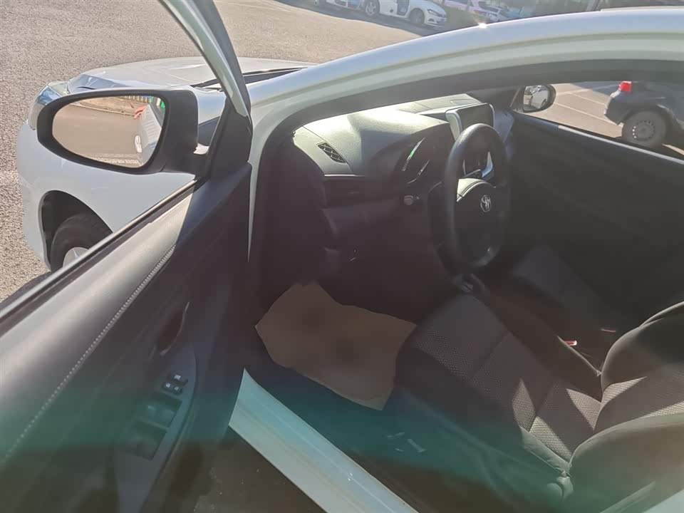 Toyota Vios FS