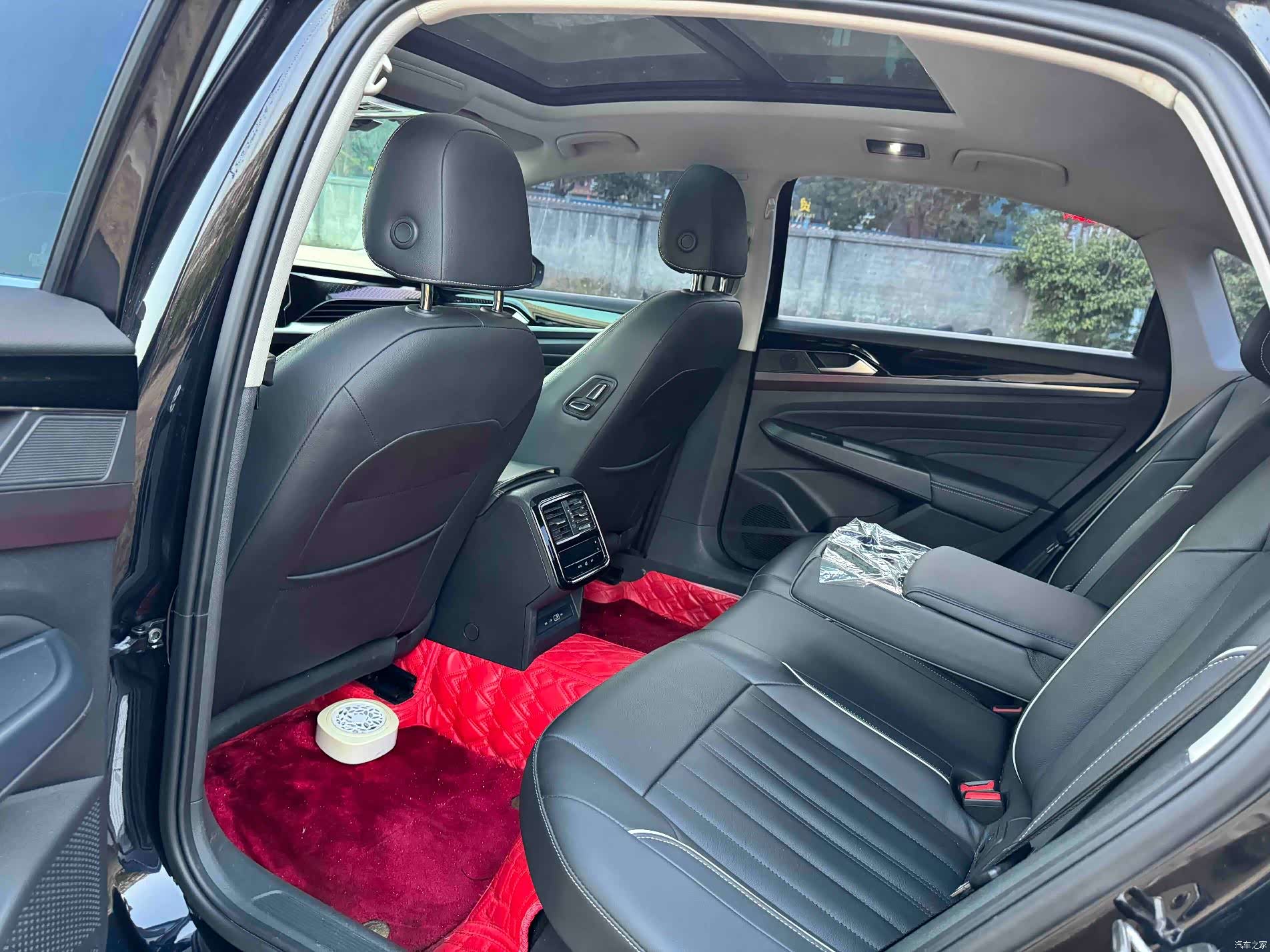 Volkswagen Passat, 2022 6