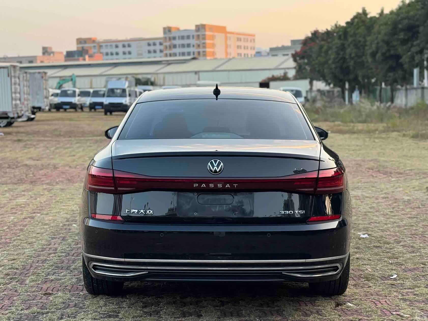 Volkswagen Passat, 2022 8