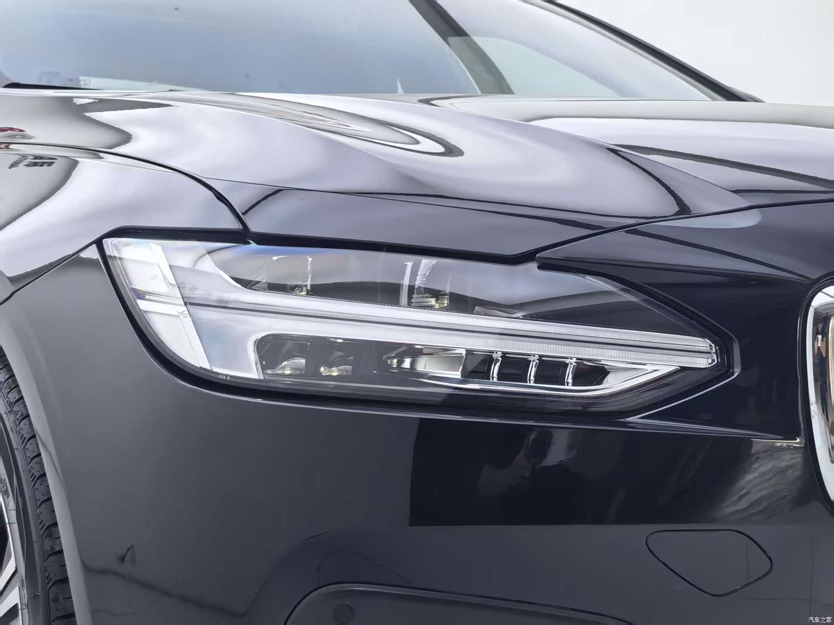 Volvo S90, 2021 25
