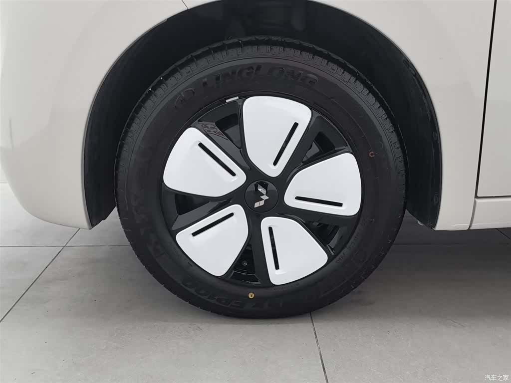 Wuling MINIEV, 2025 17