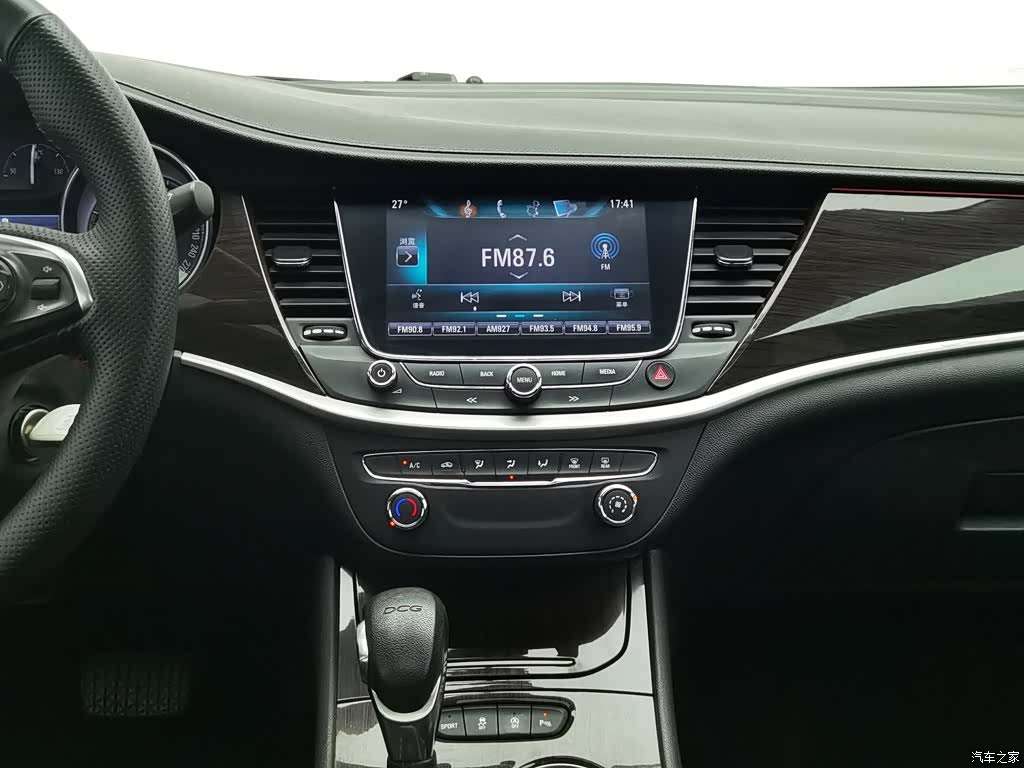 Buick Verano, 2019 12