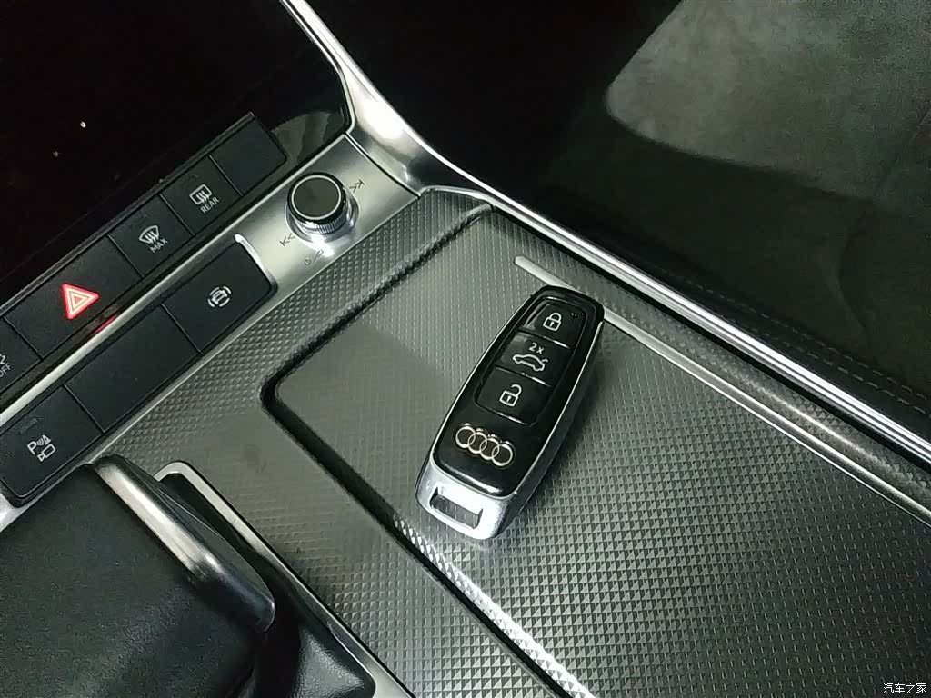 Audi A6L, 2020 17