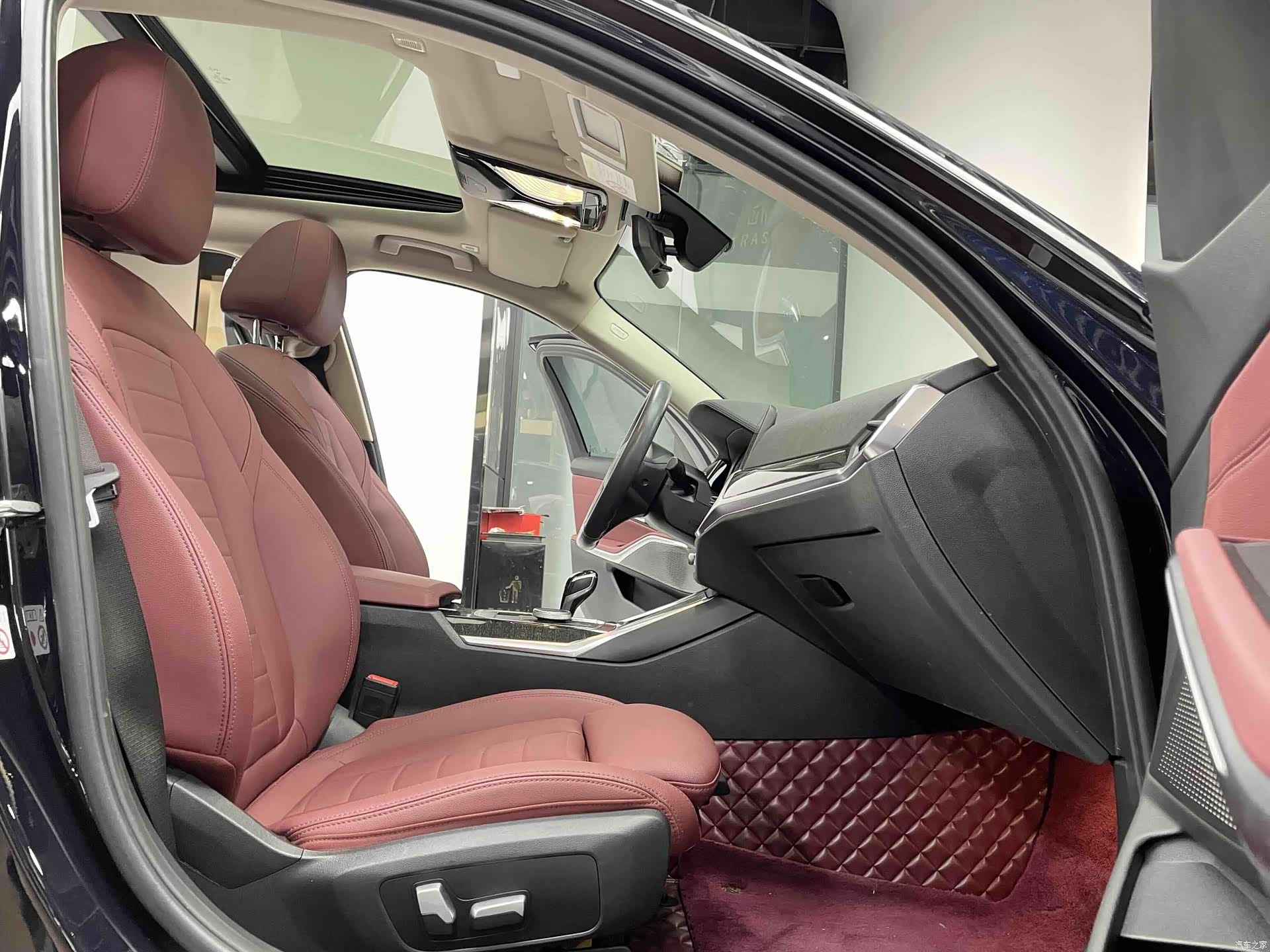 BMW 3 Series, 2021 все фото