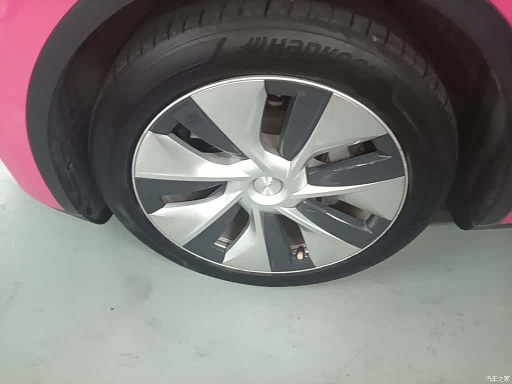 Tesla Model Y, 2021 23