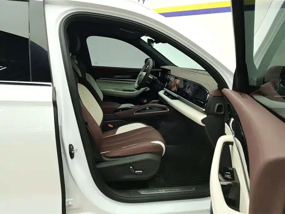 Geely Monjaro