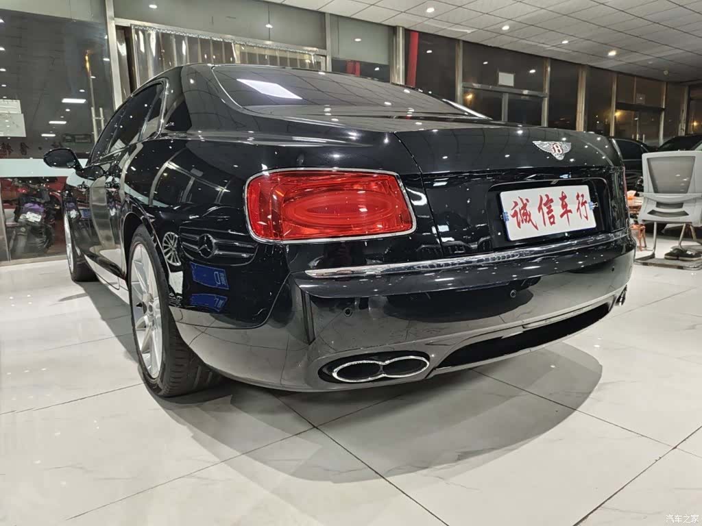 Bentley Flying Spur, 2018 3